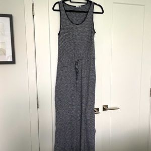 🌊☀️ GAP 100% Cotton White/Blue Maxi Dress - Small